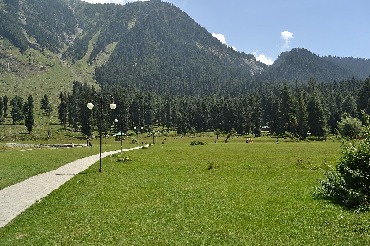 Betaab_Valley